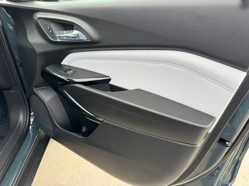 New 2026 Chevrolet Trax LT w/ LT Convenience Package image 8