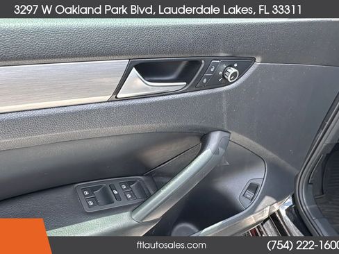 Used 2015 Volkswagen Passat TDI SE FWD image 19