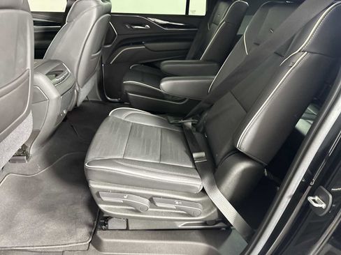 Used 2021 Cadillac Escalade ESV Sport w/ Driver Assist Tech Package AWD/4WD image 22