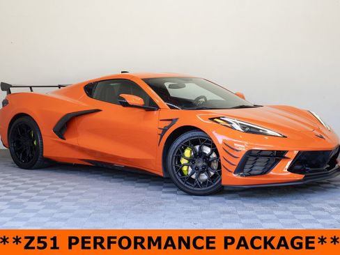 Used 2021 Chevrolet Corvette Stingray Coupe w/ Z51 Performance Package RWD image 2