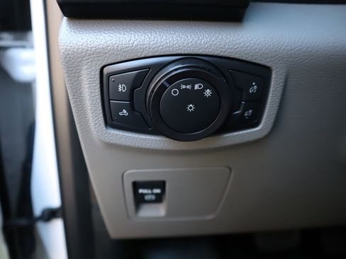 Used 2018 Ford F150 XL w/ Equipment Group 101A Mid image 33