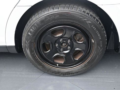 Used 2015 Ford Taurus Police Interceptor AWD image 16