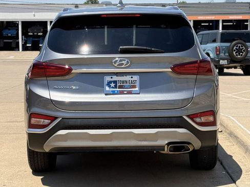 Used 2019 Hyundai Santa Fe SEL FWD image 6