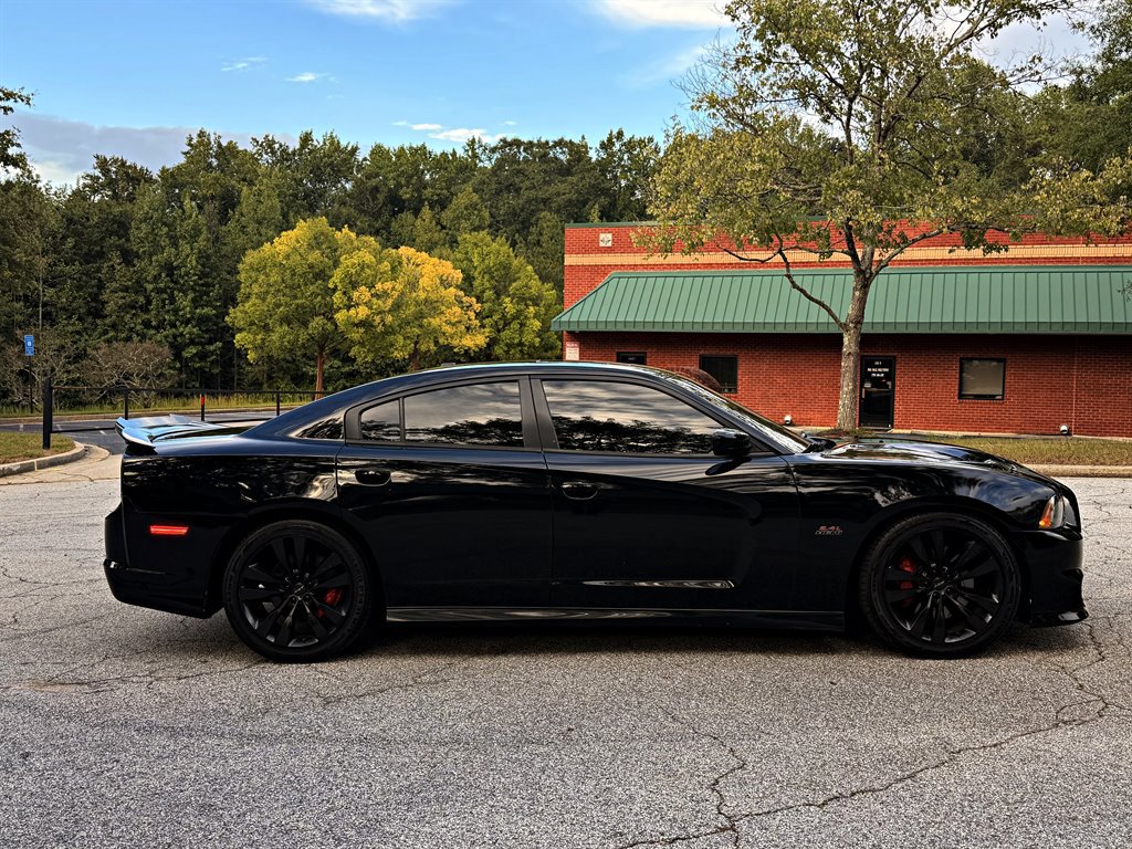 Used 2012 Dodge Charger SRT8 w/ Adaptive Cruise Control Group RWD image 4