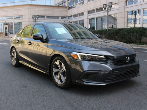 Used 2022 Honda Civic Sport image 1