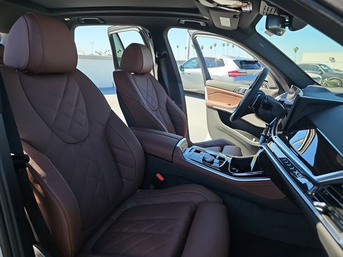 New 2026 BMW X5 sDrive40i image 10