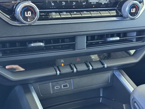 New 2026 Chevrolet Colorado Trail Boss image 17