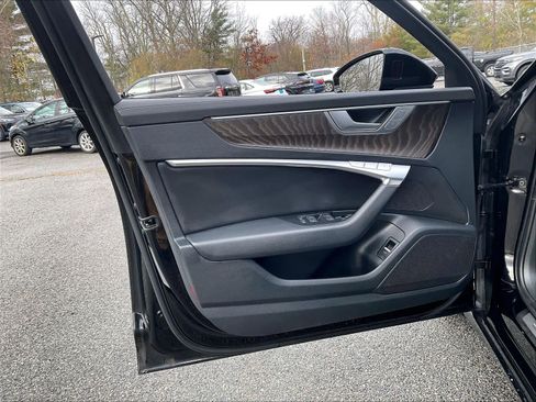 Used 2023 Audi A6 3.0T Premium image 9