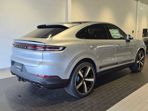 New 2026 Porsche Cayenne Coupe image 7