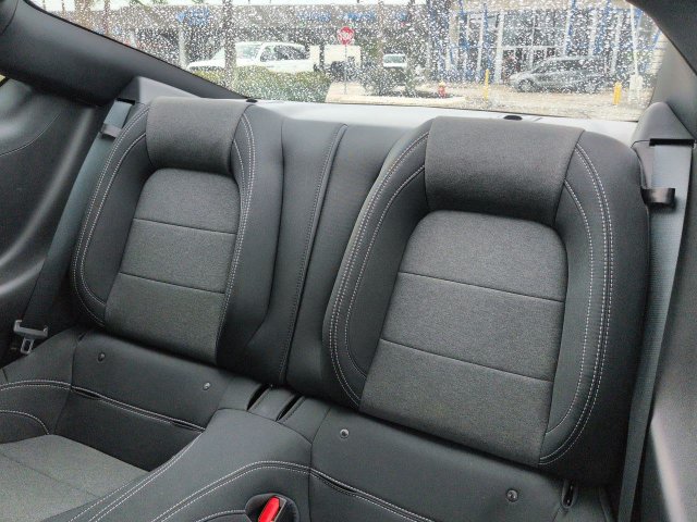 Certified 2025 Ford Mustang Coupe RWD image 15
