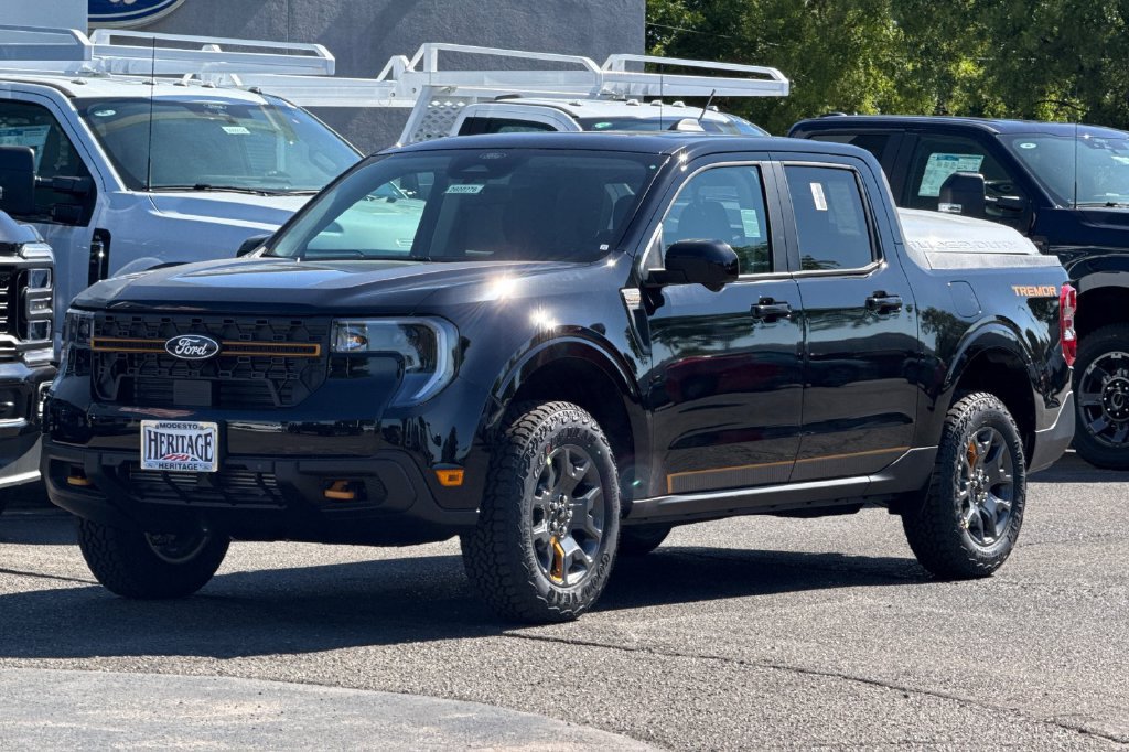 New 2026 Ford Maverick Tremor AWD/4WD image 8
