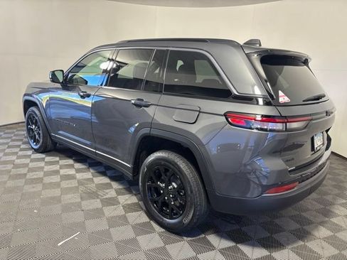 New 2026 Jeep Grand Cherokee Altitude AWD/4WD image 5