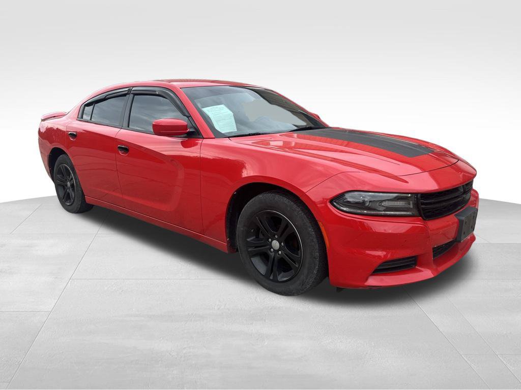 Used 2020 Dodge Charger SXT w/ Leather Interior Group RWD image 7