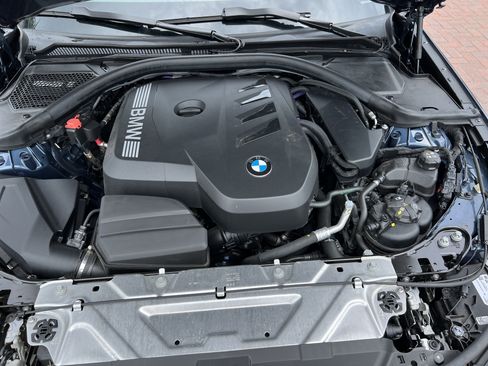 Certified 2025 BMW 330i Sedan RWD image 34