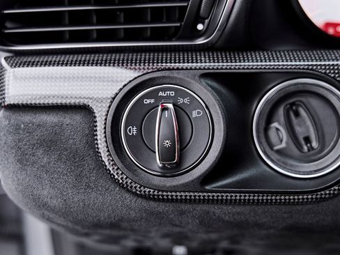 Used 2019 Porsche 911 GT2 RS RWD image 68