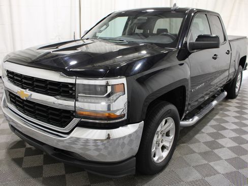 Used 2017 Chevrolet Silverado 1500 LT w/ Trailering Package AWD/4WD image 31