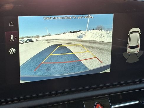 Used 2024 Kia Niro Wind w/ Wind Preserve Package image 17