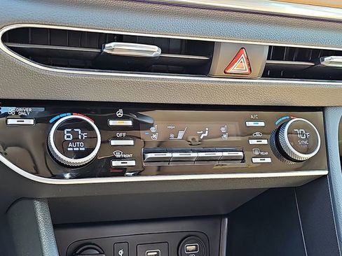 Used 2023 Hyundai Sonata Limited FWD image 18