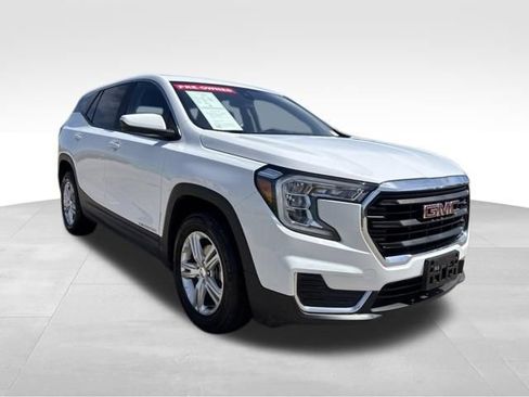 Used 2024 GMC Terrain SLE FWD image 5