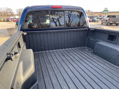 Used 2007 Toyota Tacoma PreRunner RWD image 11