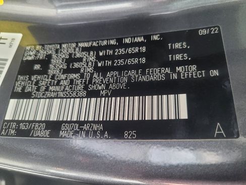 Used 2022 Toyota Highlander L FWD image 33