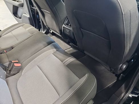 Used 2025 Chevrolet Blazer LT AWD/4WD image 11