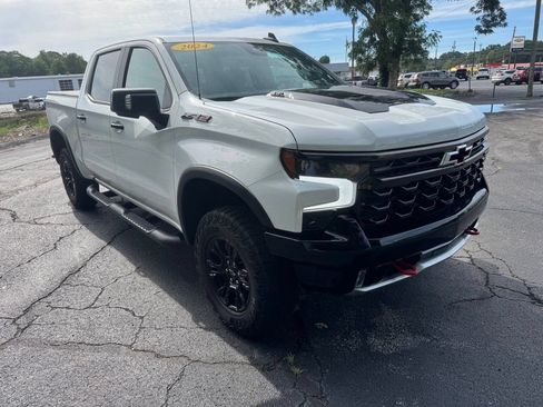 Certified 2024 Chevrolet Silverado 1500 ZR2 w/ Technology Package AWD/4WD image 12