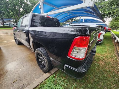 Used 2019 RAM 1500 Big Horn AWD/4WD image 4
