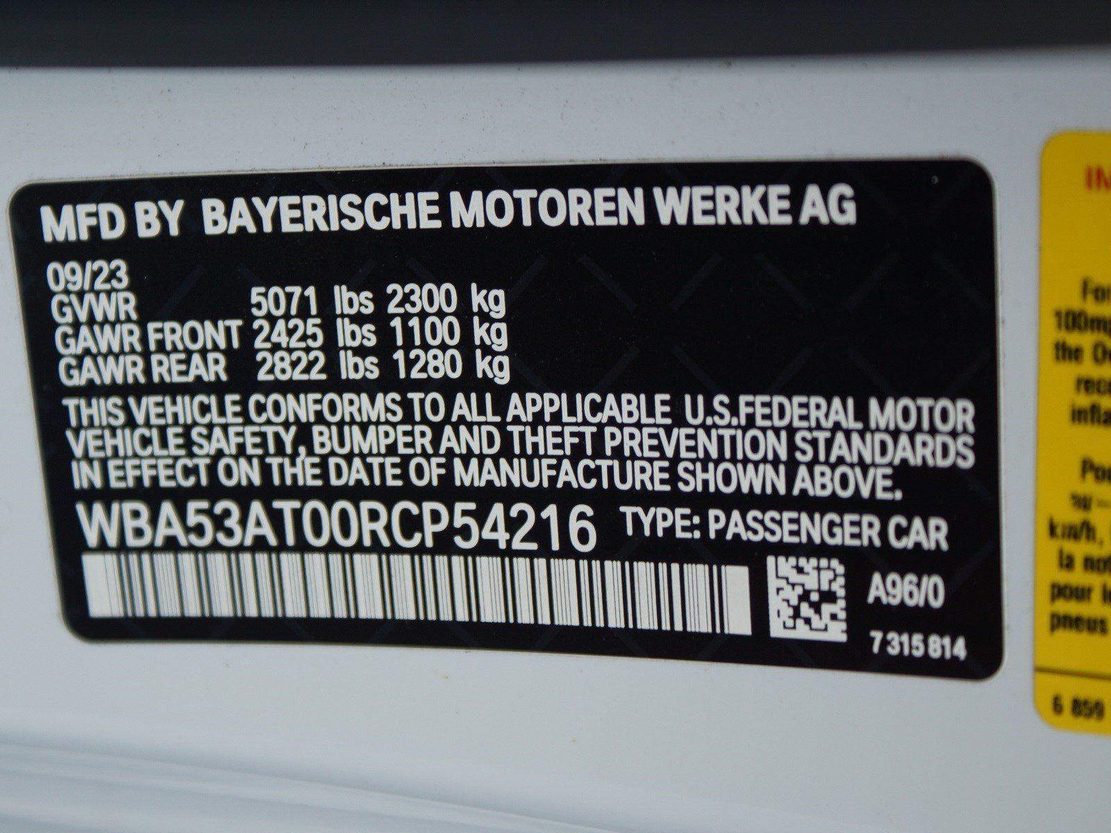 Used 2024 BMW M440i Convertible w/ Premium Package RWD image 24