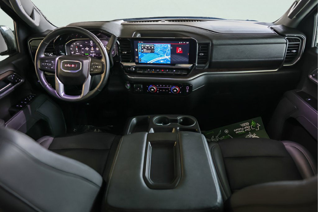 Used 2025 GMC Sierra 1500 SLT RWD image 25