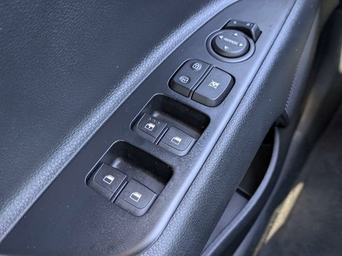 Used 2021 Kia Rio S FWD image 27