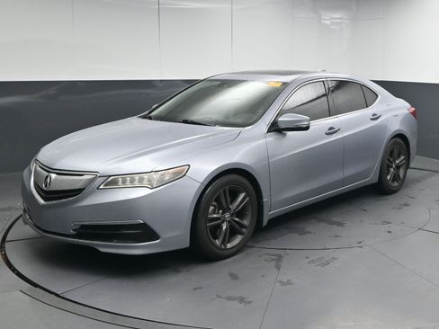 Used 2015 Acura TLX w/ Technology Package image 4