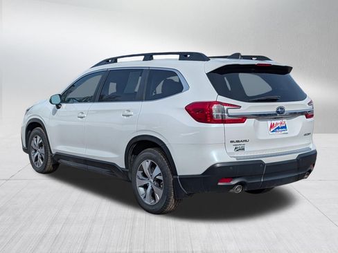 Used 2023 Subaru Ascent Premium w/ Convenience Package image 5