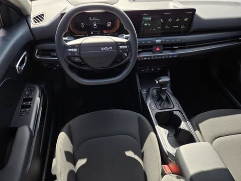 Used 2026 Kia K4 FWD image 15