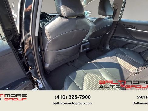 Used 2018 Toyota Camry SE FWD image 26