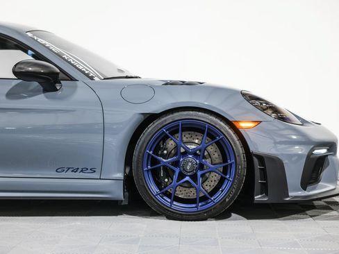 Used 2025 Porsche 718 Cayman GT4 RS RWD image 4