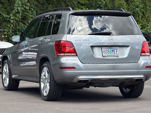 Used 2015 Mercedes-Benz GLK 350 4MATIC image 6