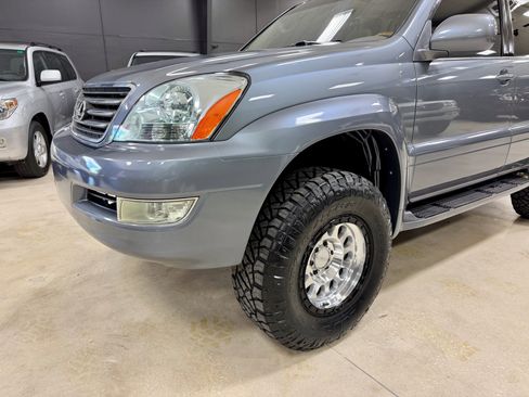 Used 2005 Lexus GX 470 image 11