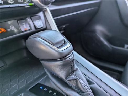 Certified 2022 Toyota RAV4 XLE Premium image 12