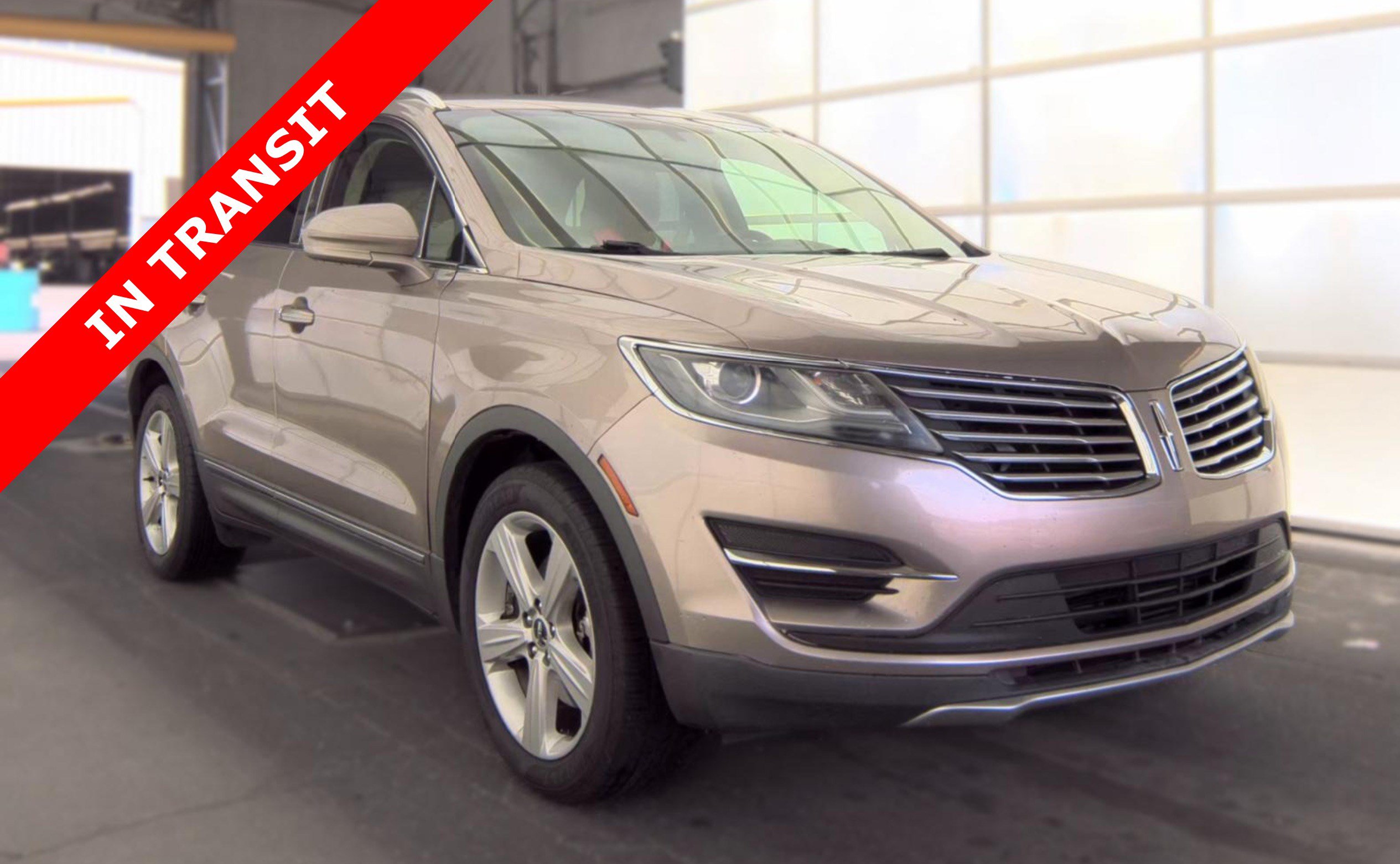 Used 2018 Lincoln MKC Premiere FWD image 3