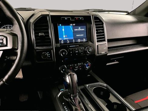 Used 2017 Ford F150 XLT w/ Equipment Group 302A Luxury AWD/4WD image 6