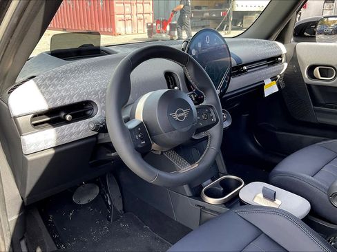 Used 2025 MINI Cooper S image 17