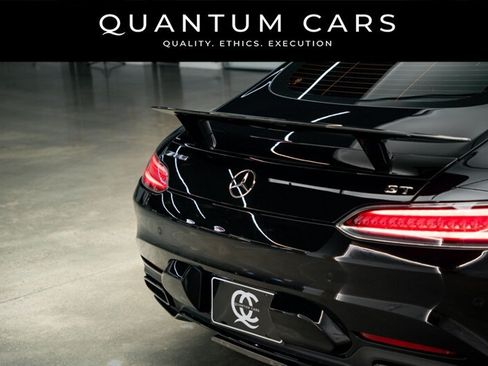 Used 2017 Mercedes-Benz AMG GT Coupe image 24