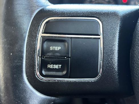 Used 2017 Jeep Patriot High Altitude AWD/4WD image 33