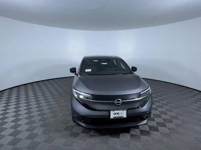 New 2026 Nissan Leaf SV+ w/ Floor Mat Package (SV+)
