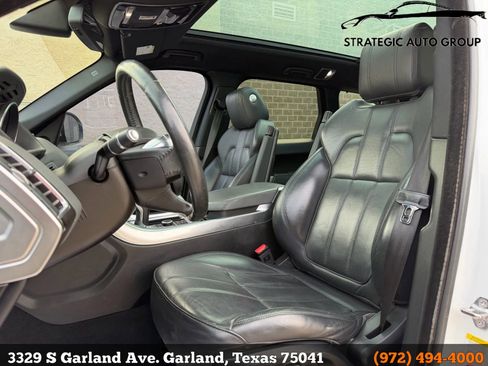 Used 2015 Land Rover Range Rover Sport HSE image 11