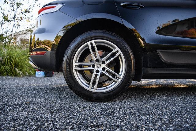 Used 2021 Porsche Macan AWD/4WD image 59
