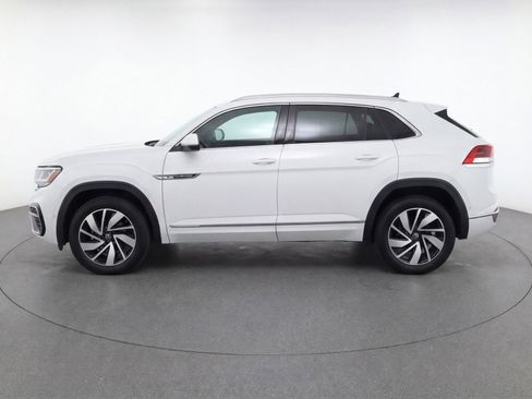 Used 2024 Volkswagen Atlas SE AWD/4WD image 5