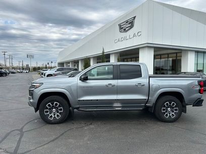 Used 2024 Chevrolet Colorado Z71 w/ Z71 Convenience Package 2