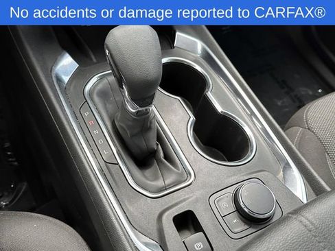 Certified 2023 Chevrolet Traverse LT FWD image 28
